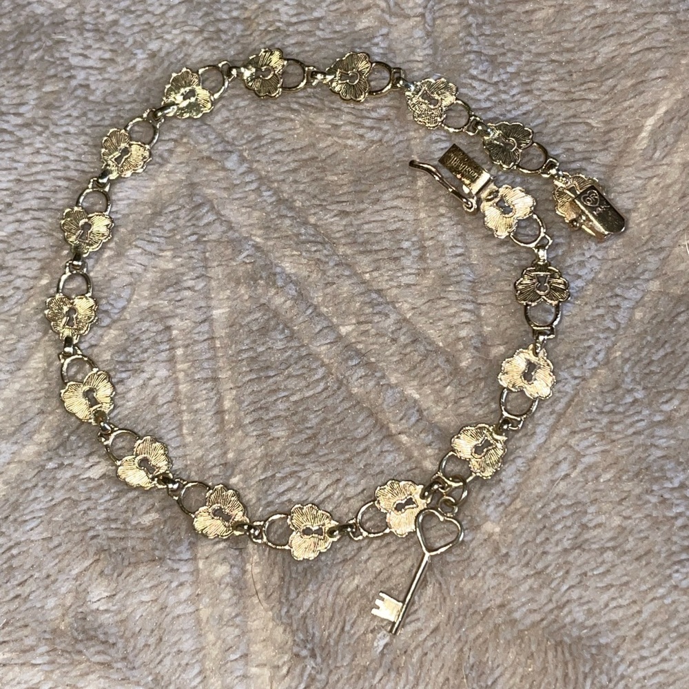 gold heart lock and key bracelet